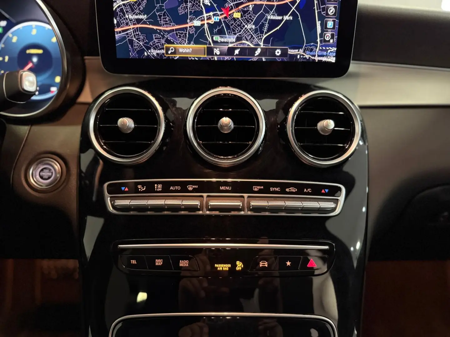 GLC 220 d 4Matic AMG-Line *DIGITAL T.*KAM*LEDER*