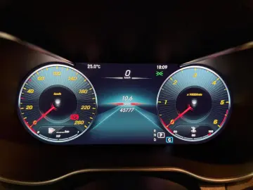 GLC 220 d 4Matic AMG-Line *DIGITAL T.*KAM*LEDER*