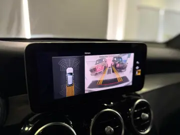 GLC 220 d 4Matic AMG-Line *DIGITAL T.*KAM*LEDER*