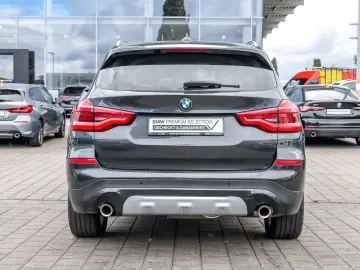 X3 xDrive20d AHK LED PDC V+H DAB Tempomat LM