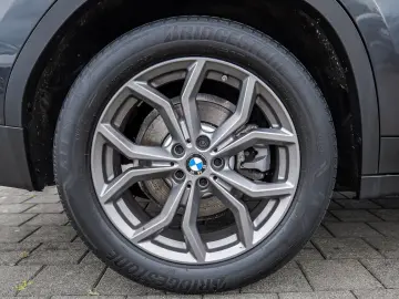 X3 xDrive20d AHK LED PDC V+H DAB Tempomat LM