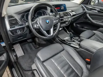 X3 xDrive20d AHK LED PDC V+H DAB Tempomat LM