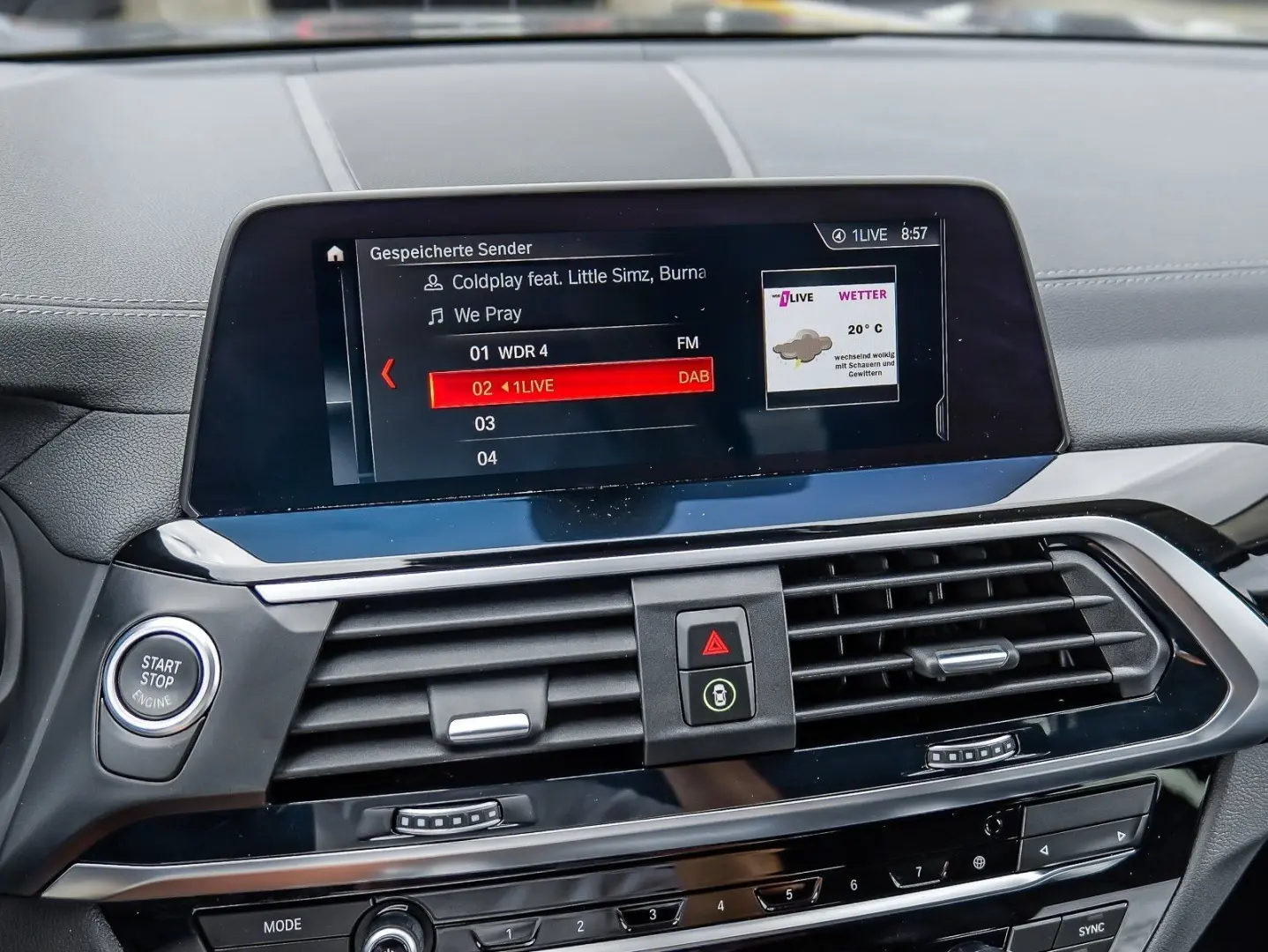 X3 xDrive20d AHK LED PDC V+H DAB Tempomat LM