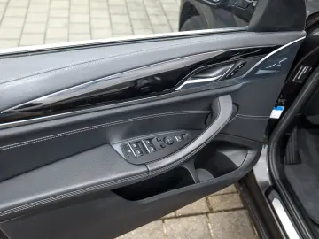 X3 xDrive20d AHK LED PDC V+H DAB Tempomat LM