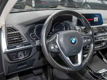 X3 xDrive20d AHK LED PDC V+H DAB Tempomat LM