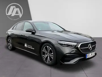 E 200 +AMG+SHZ+AHK+Night+SpurW+W-Paket+ParkAss.