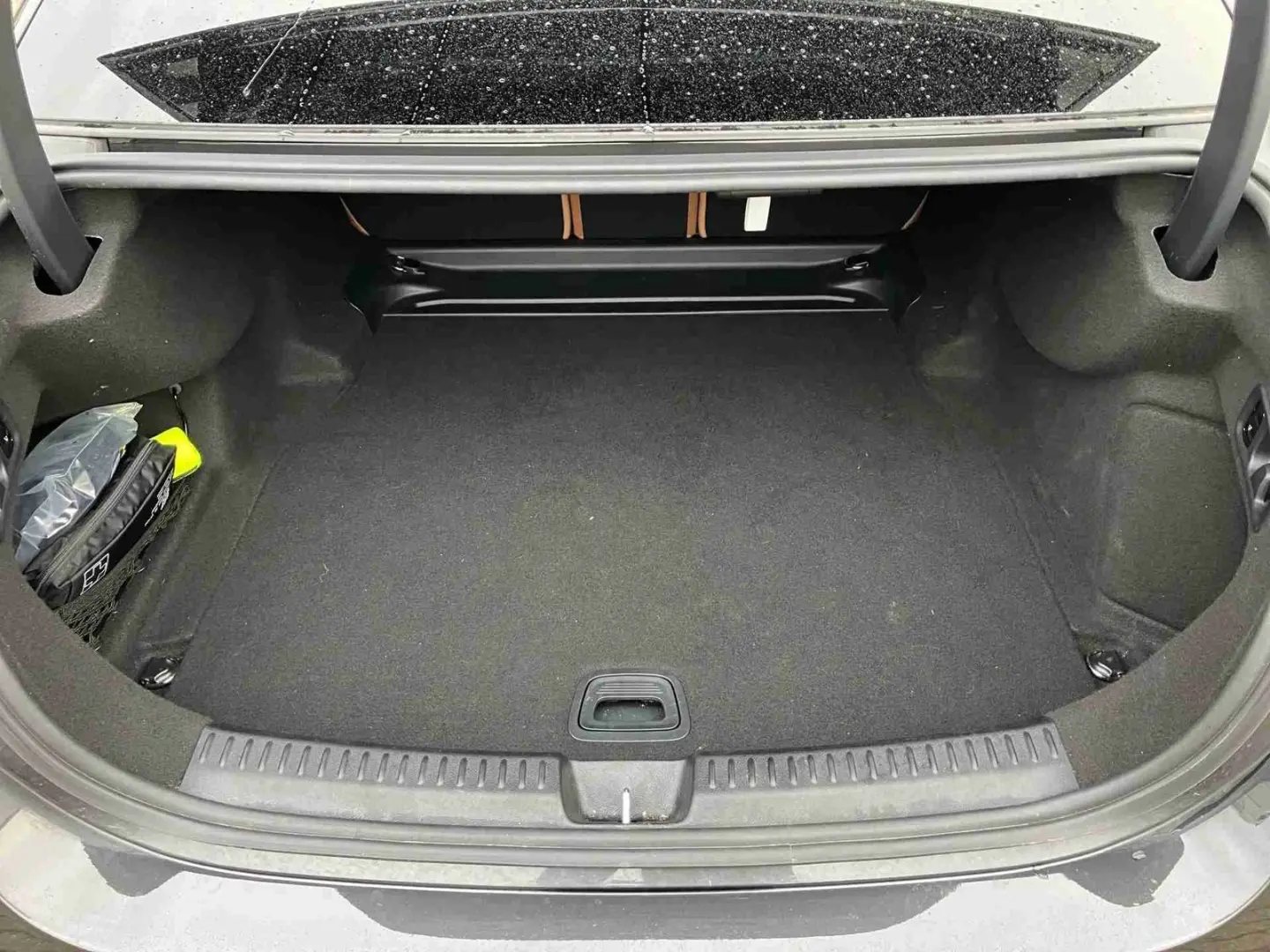 E 200 +AMG+SHZ+AHK+Night+SpurW+W-Paket+ParkAss.