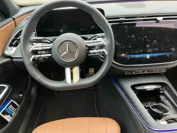 E 200 +AMG+SHZ+AHK+Night+SpurW+W-Paket+ParkAss.