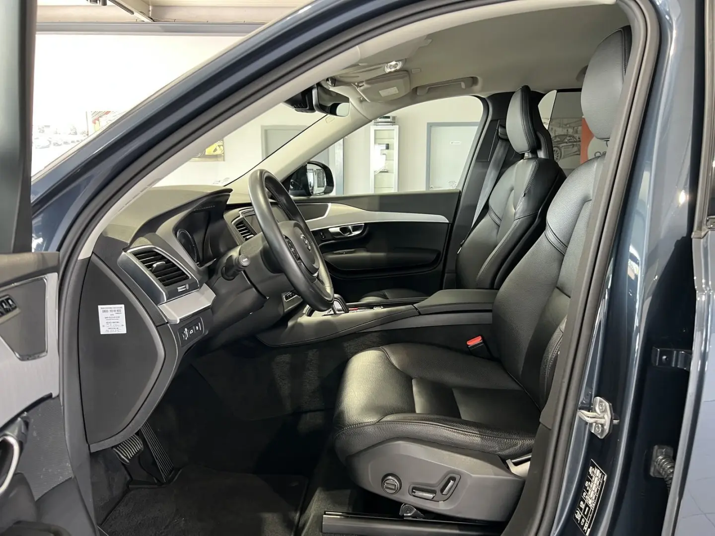 XC90 T8 R-Design Expression Recharge AWD 22'' HU