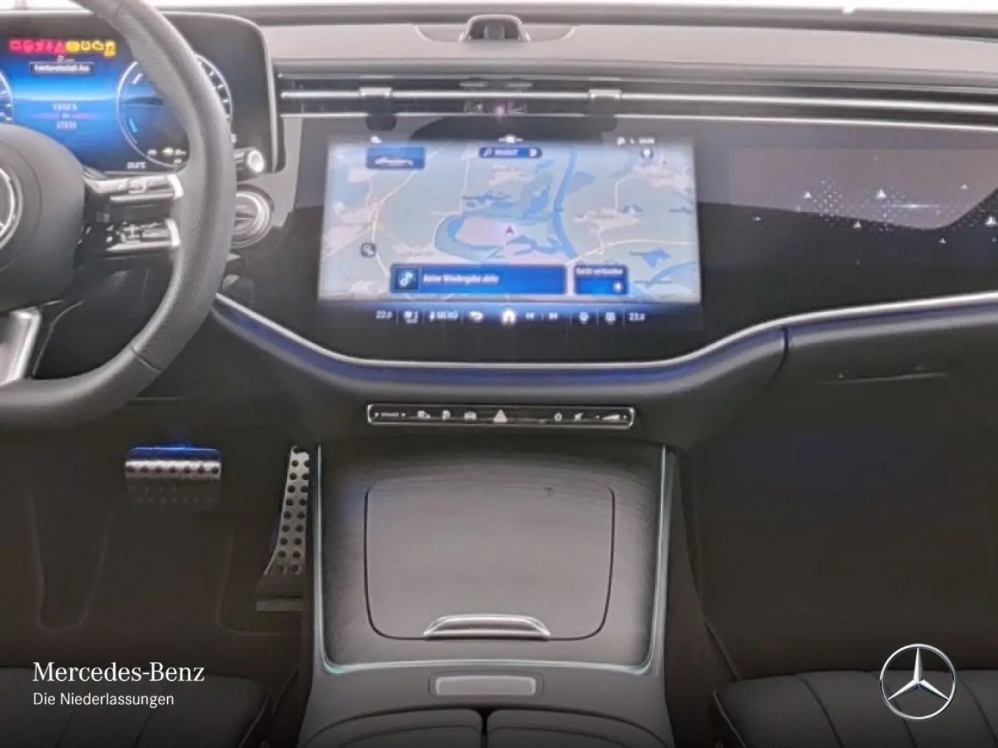 E 300 e AMG Prem./NIGHT/SUPERSCREEN/20
