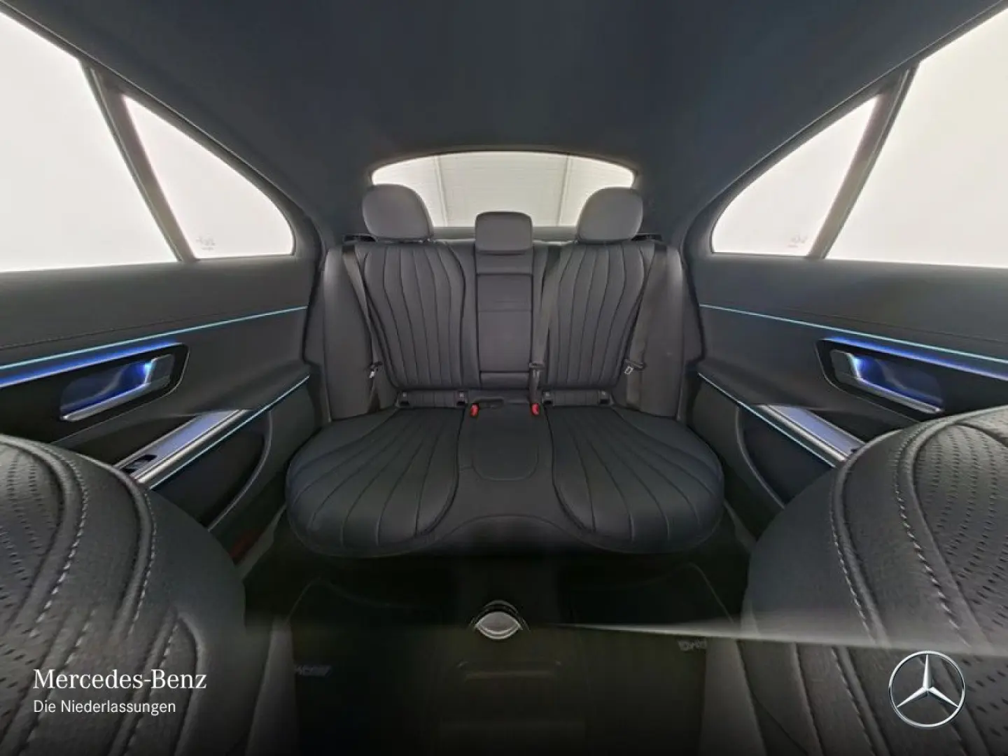 E 300 e AMG Prem./NIGHT/SUPERSCREEN/20