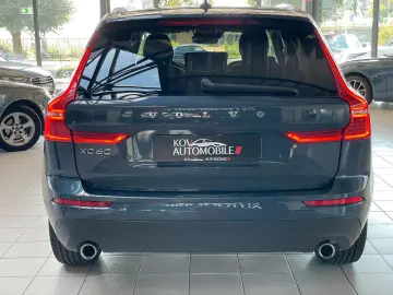 XC60 Momentum Pro 2WD