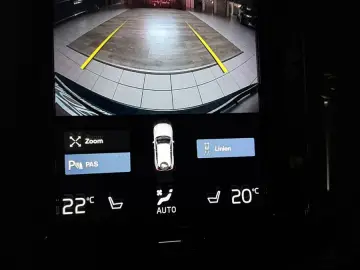 XC60 Momentum Pro 2WD