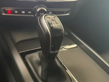 XC60 Momentum Pro 2WD