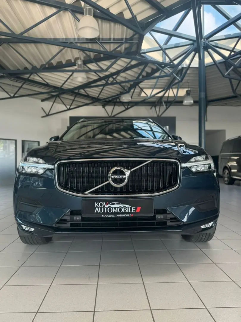 XC60 Momentum Pro 2WD