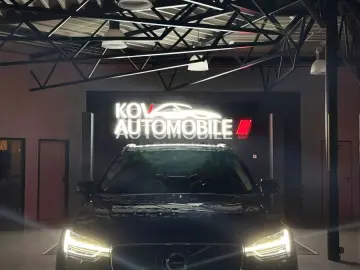 XC60 Momentum Pro 2WD