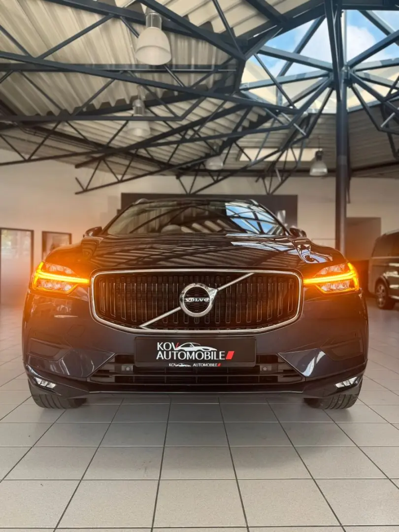 XC60 Momentum Pro 2WD