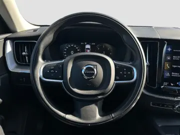 XC60 B4 Momentum Pro/Navi/LED/AHK/Standhz/Kamera