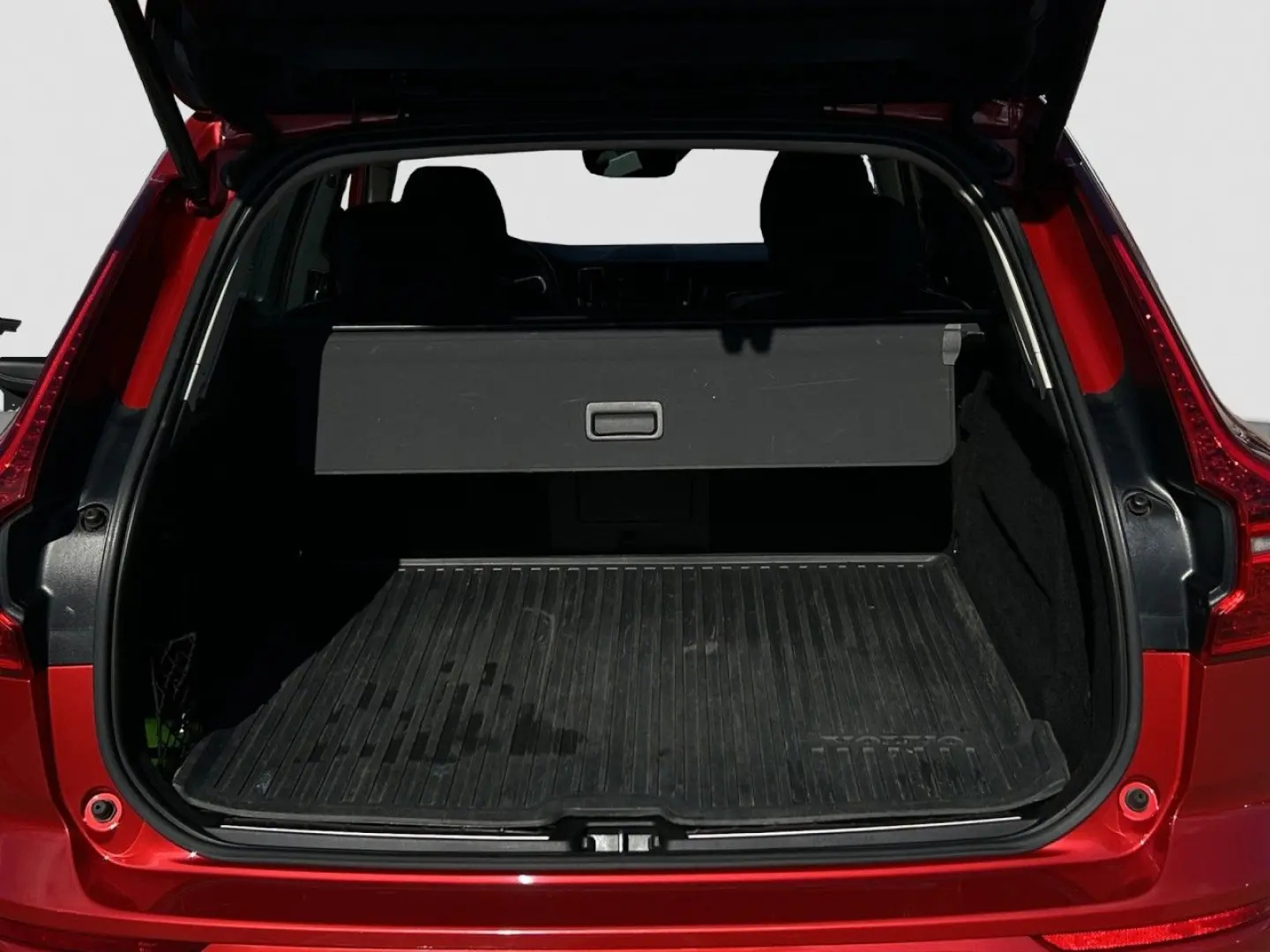 XC60 B4 Momentum Pro/Navi/LED/AHK/Standhz/Kamera