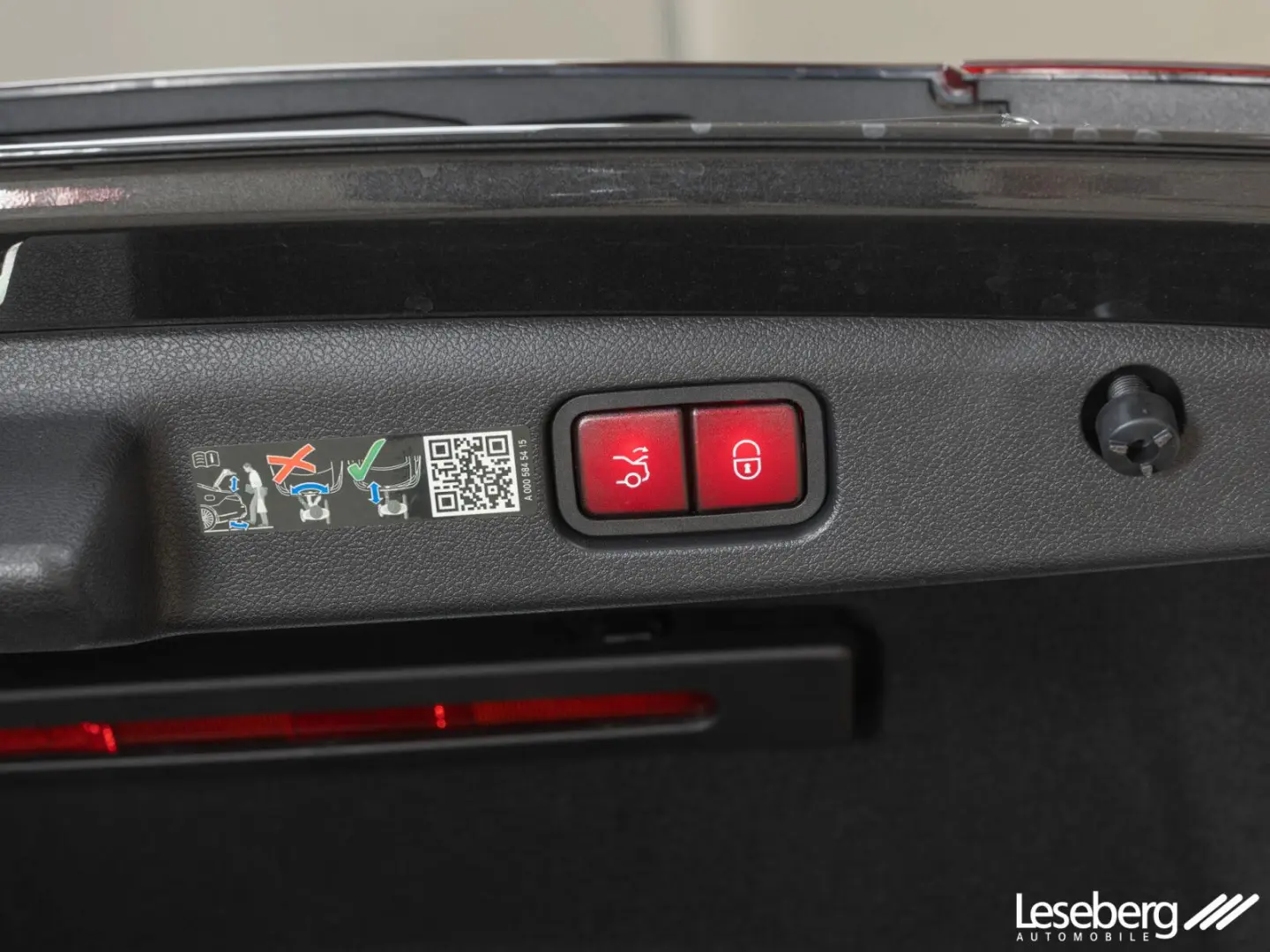 E 220 d Exclusive DIG. LIGHT/Pano/Distronic/360°
