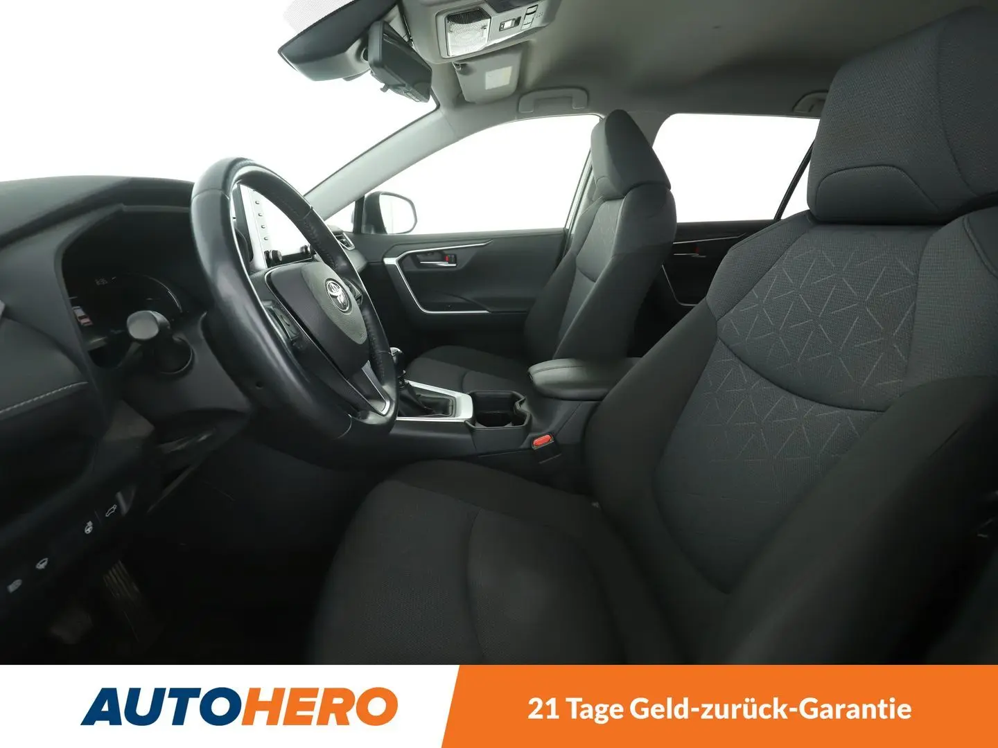 RAV 4 2.0 4x2 Club *ALU*SHZ*PDC*ACC*