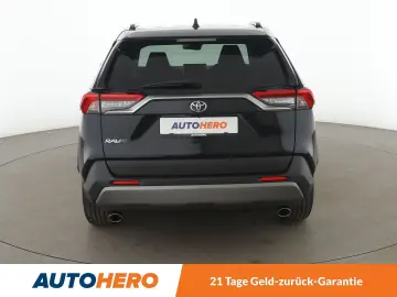 RAV 4 2.0 4x2 Club *ALU*SHZ*PDC*ACC*
