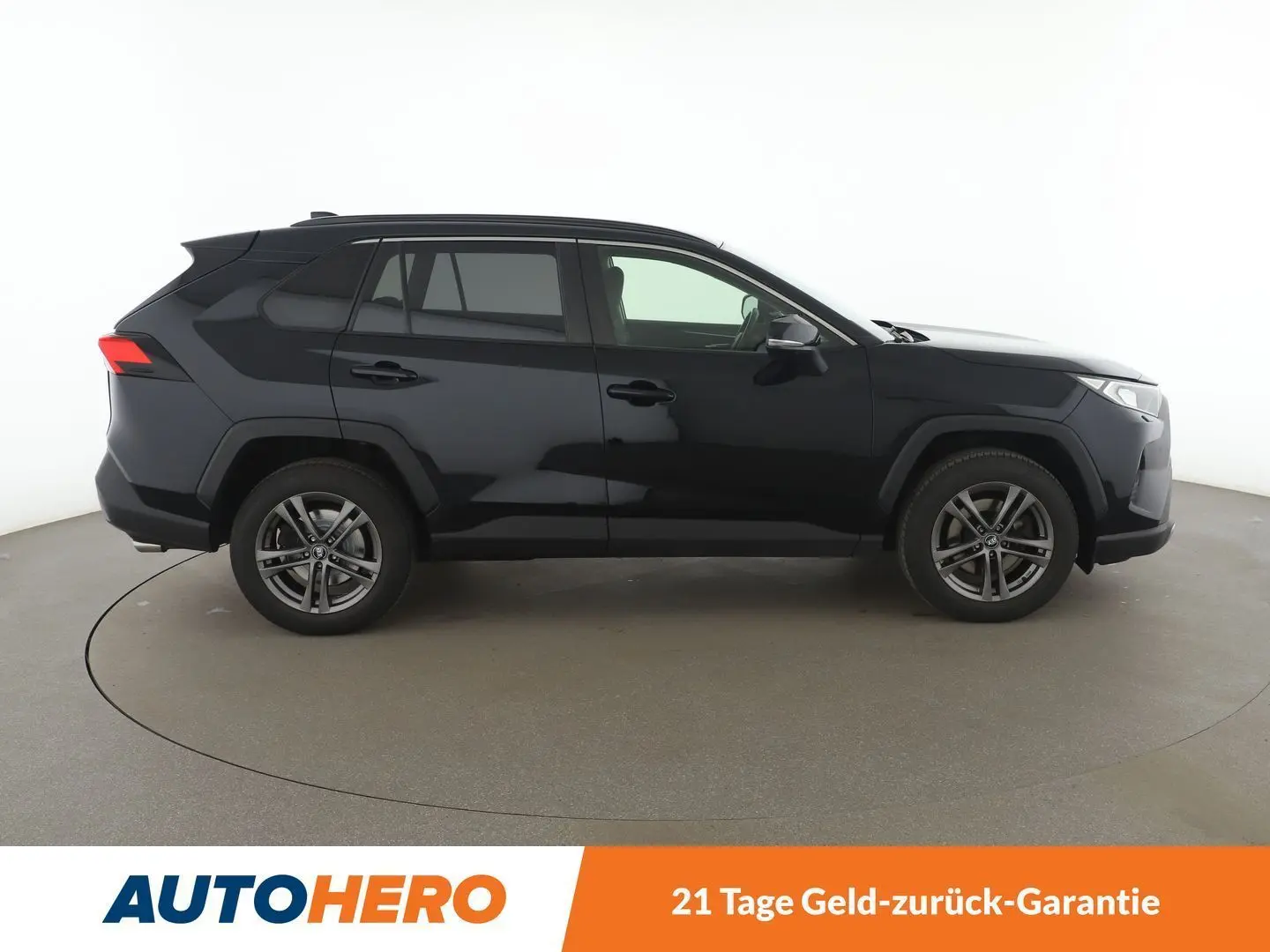 RAV 4 2.0 4x2 Club *ALU*SHZ*PDC*ACC*