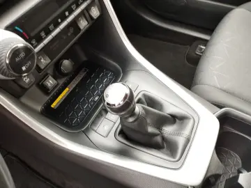 RAV 4 Valvematic 2.0 4x2 6-Gang Start&Stop Club+