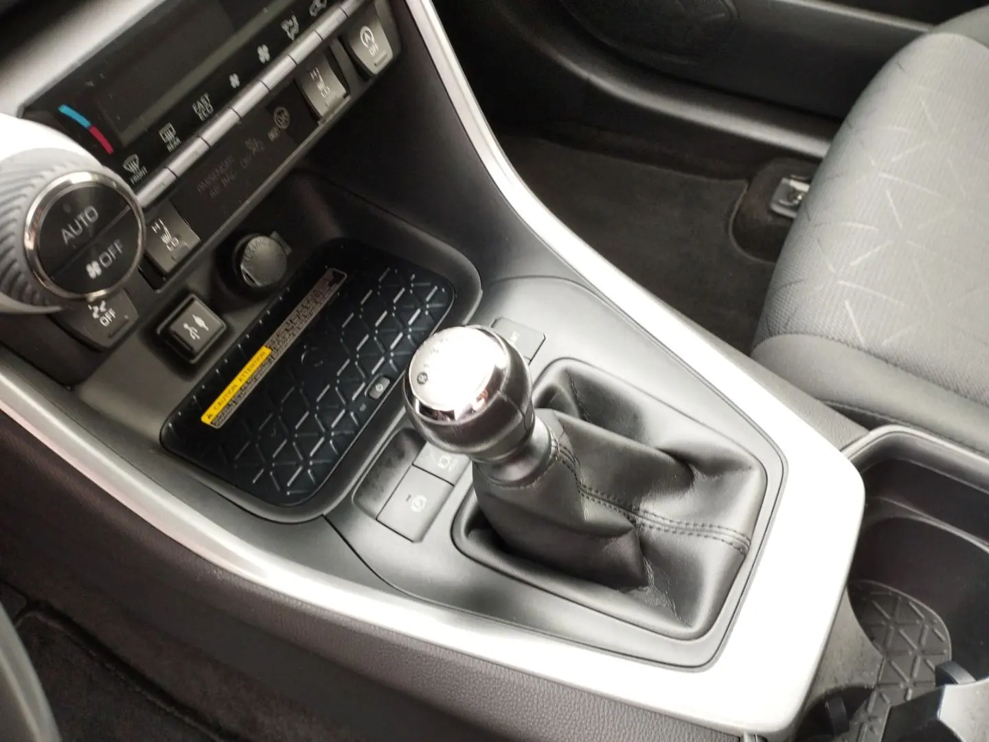 RAV 4 Valvematic 2.0 4x2 6-Gang Start&Stop Club+
