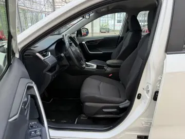 RAV4 2.5 VVT-i Hybrid  4x2|ACC|LED|CarPlay