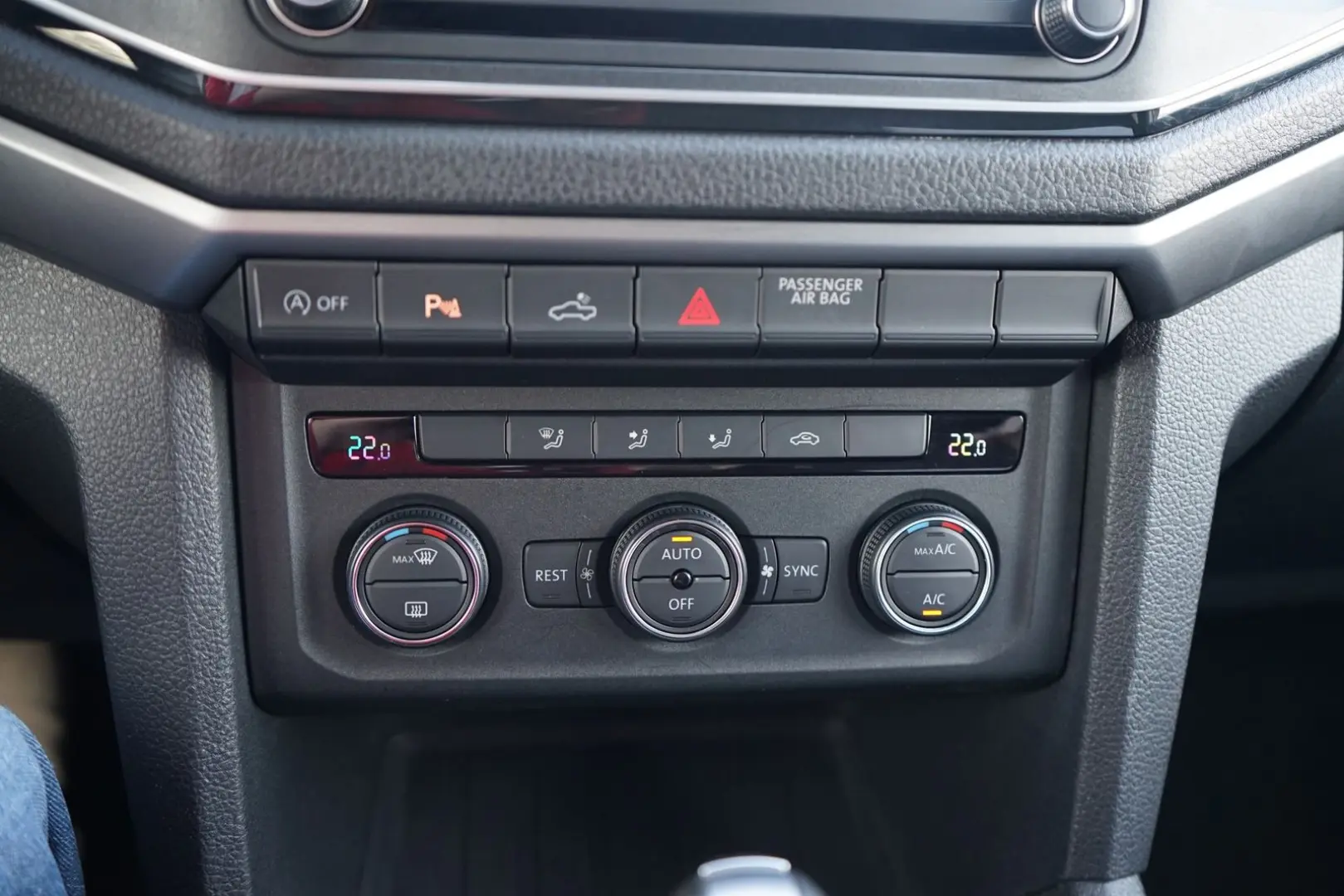 Amarok 3.0 TDI 4M Dark Label Bi-Xenon PDC AHK