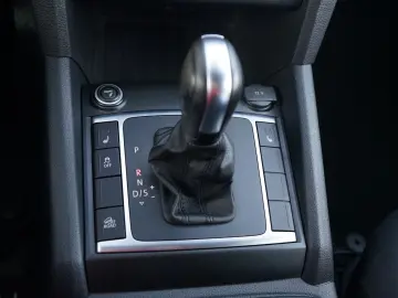 Amarok 3.0 TDI 4M Dark Label Bi-Xenon PDC AHK