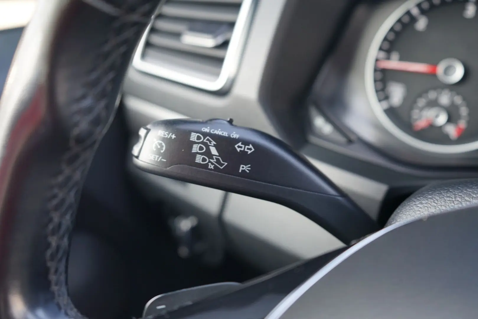 Amarok 3.0 TDI 4M Dark Label Bi-Xenon PDC AHK