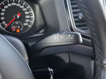 Amarok 3.0 TDI 4M Dark Label Bi-Xenon PDC AHK