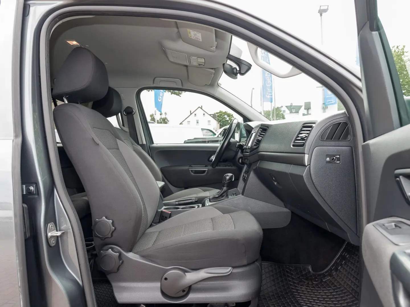 Amarok V6 COMFORTLINE HARDTOP AHK