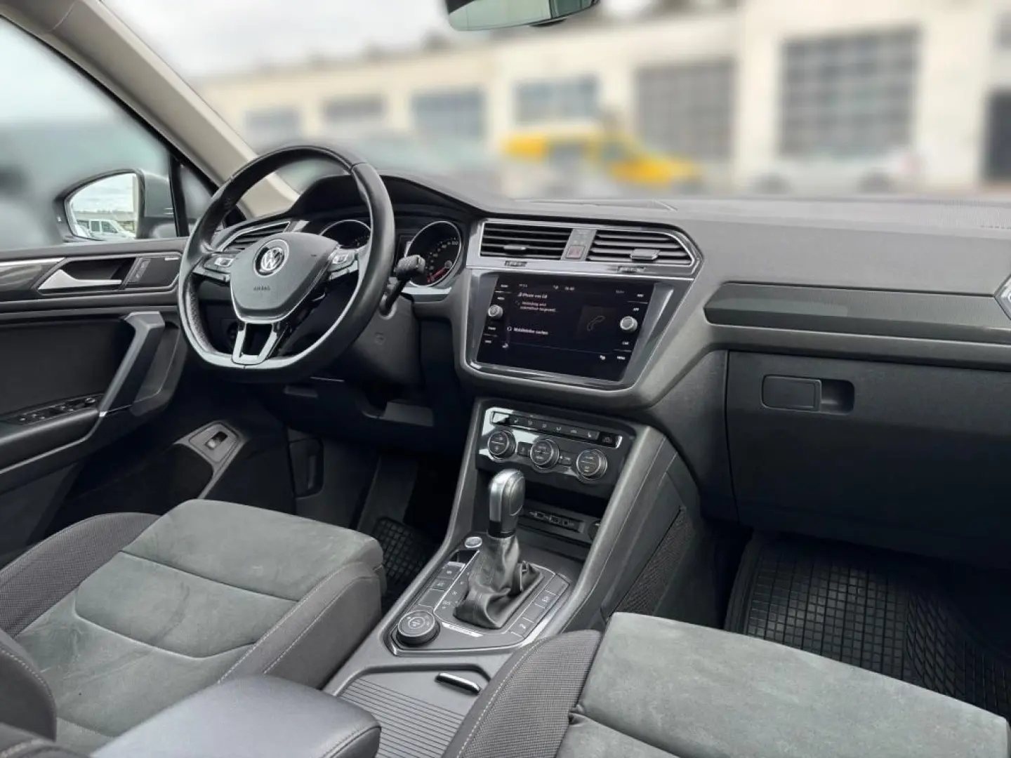 TIGUAN ALLSPACE TSI HIGHLINE PANO/AHK/NAVI/LED