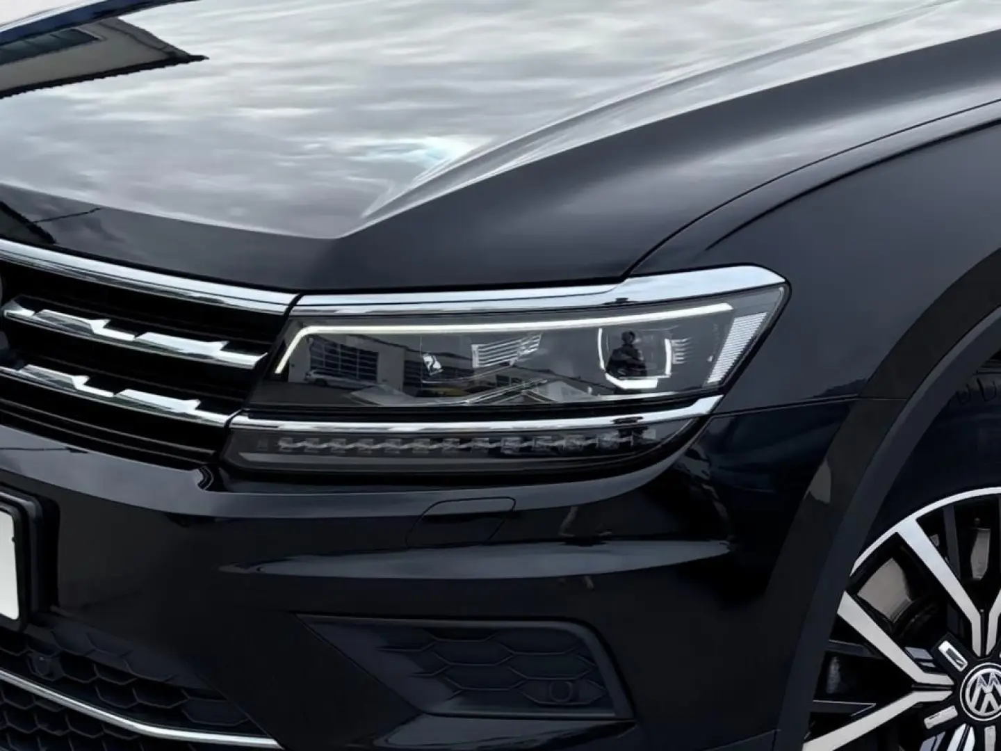 TIGUAN ALLSPACE TSI HIGHLINE PANO/AHK/NAVI/LED