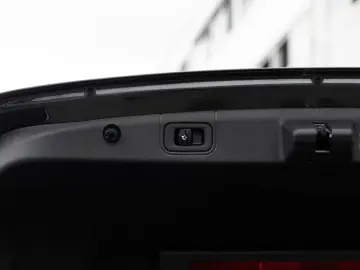 E 220 d AMG-Sport/Superscreen/Pano/Sitzklima/20'