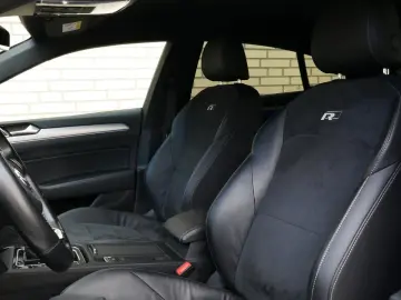 Arteon R-LINE Digital Cockpit 4xShz Kamera 19