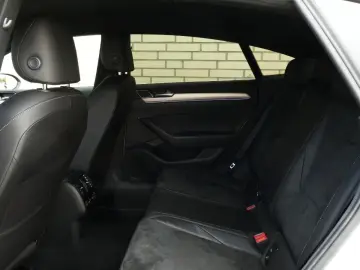 Arteon R-LINE Digital Cockpit 4xShz Kamera 19