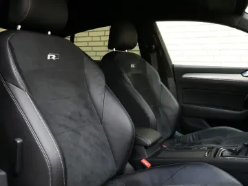 Arteon R-LINE Digital Cockpit 4xShz Kamera 19