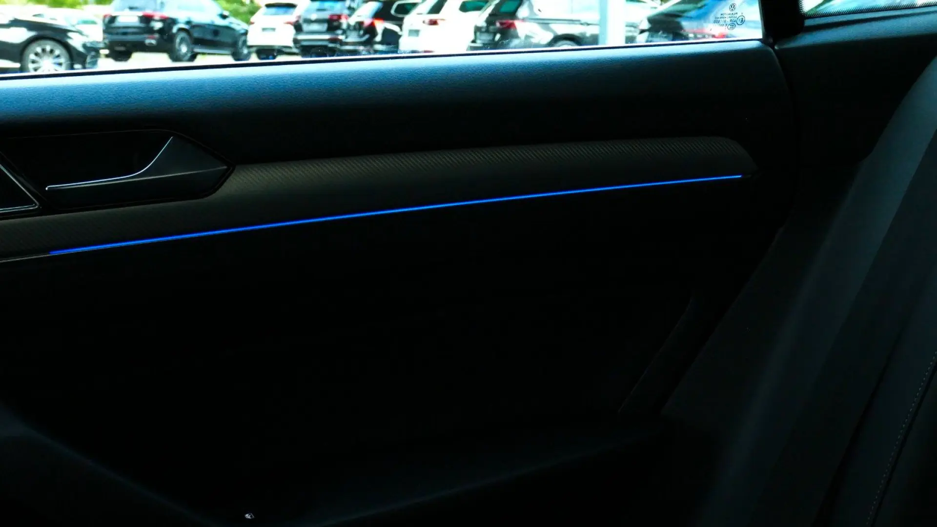 Arteon R-LINE Digital Cockpit 4xShz Kamera 19