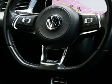 Arteon R-LINE Digital Cockpit 4xShz Kamera 19