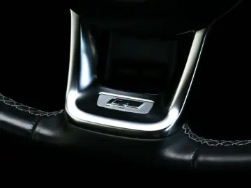 Arteon R-LINE Digital Cockpit 4xShz Kamera 19