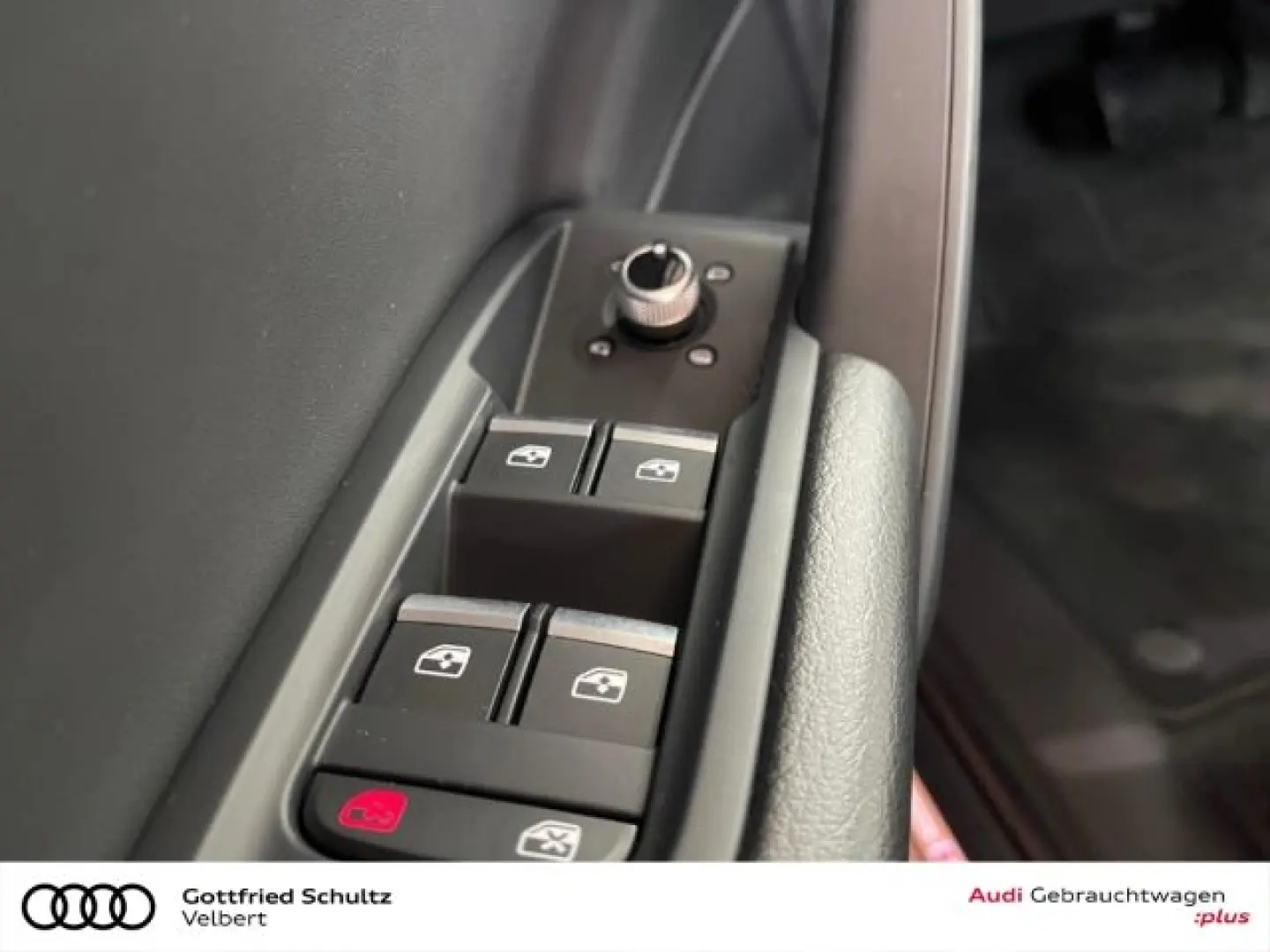 Q5 2.0 TDI 40 quattro S-Line Panoramadach  Anhän
