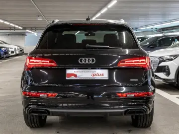 Q5 40 TDI quattro S line AHK Matrix Pano HeadUp