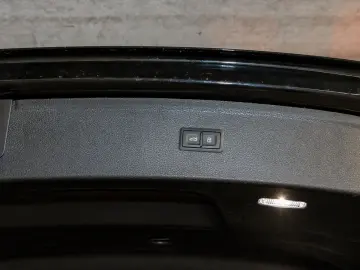 Q5 40 TDI quattro S line AHK Matrix Pano HeadUp