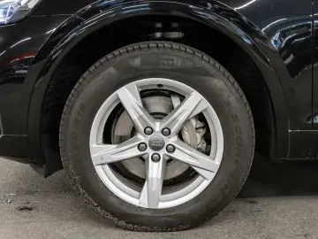 Q5 40 TDI quattro S line AHK Matrix Pano HeadUp