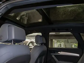 Q5 40 TDI quattro S line AHK Matrix Pano HeadUp