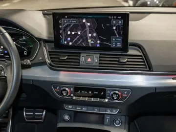 Q5 40 TDI quattro S line AHK Matrix Pano HeadUp